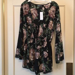 ☀️🌴Audrey 3+1 Floral Romper - Medium🌴☀️